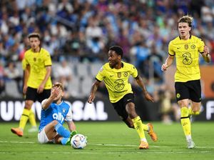 Sterling Terpikat Chelsea karena...