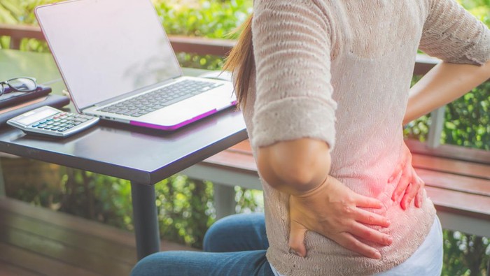 5 Penyebab Sakit Pinggang, Beserta Pengobatan dan Cara Mengatasinya