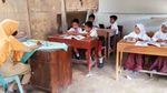 Penampakan SD Negeri di Lampung Utara Berdinding Anyaman Bambu