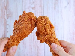 6 Makanan yang Menyebabkan Jerawat, Hati-Hati Harus Dihindari!