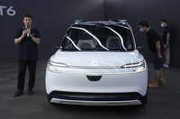 Taksi otonom baru Baidu