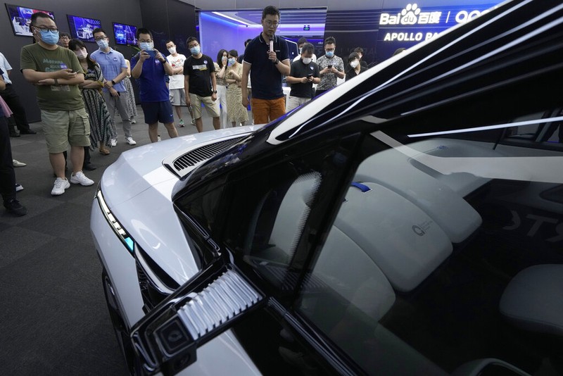 Taksi otonom baru Baidu