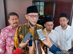 Wabup Jember Gus Firjaun Tolak Konser Langit Ustaz Hanan Attaki