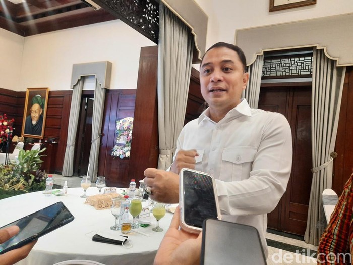 Walikota Surabaya Eri Cahyadi