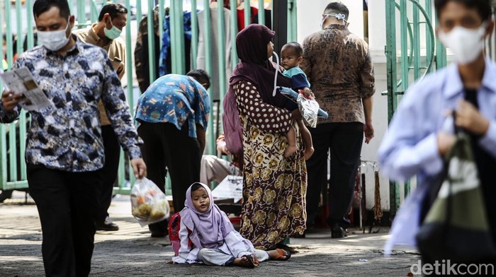 Memperingati Hari Anak Nasional yang jatuh pada 23 Juli selalu saja dirayakan dengan berbagai kegiatan. Tapi, tahukah apa yang kini sebenarnya dirasakan anak-anak Indonesia? Ini potretnya.
