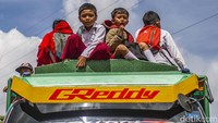 Anak-anak sebagai generasi penerus bangsa memang perlu mendapatkan perhatian khusus, baik dari orang tua ataupun pemerintah dalam memenuhi segala kebutuhannya sedari kecil, baik perihal pemenuhan gizi atau hak hidup sehat dan layak. Foto: Rifkianto Nugroho
