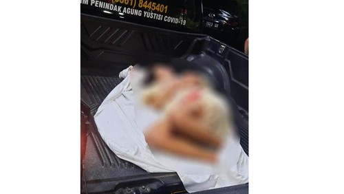 Bule Kazakhstan ditemukan bersimbah darah di kamar 5 WITA Homestay yang berlokasi di Jalan Pantai Berawa, Gang Tunjung, Desa Tibubeneng, Kecamatan Kuta Utara, Kabupaten Badung.