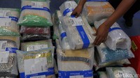 Sekretaris Perusahaan Perum Bulog Awaludin Iqbal mengatakan, jumlah transaksi terbesar via iPangananDotCom berasal dari wilayah Jabodetabek, khususnya Jakarta.