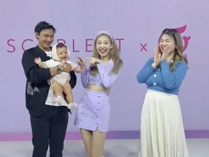 Felicya Angelista Joget Bareng Nayeon TWICE, Netizen Iri dengan Bayinya