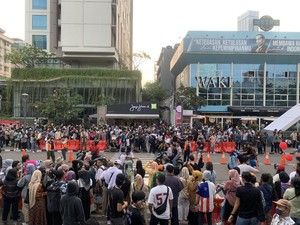 Bocah Depok Catwalk di Zebra Cross, Polisi: Bahaya, Jangan Diulangi!