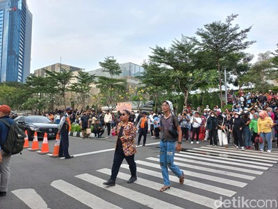 Analisis Dukuh Atas Mendadak Jadi Catwalk Citayam Fashion Week