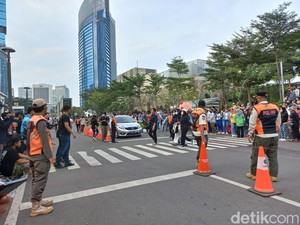 DLH Jakpus: Sampah di Kawasan Citayam Fashion Week 1,5 Ton Per Hari