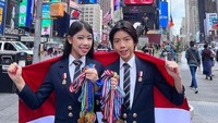 Pada Juli 2022, Mischka dan Devon juga mengibarkan bendera merah putih di Times Square New York bersama 85 medalinya. Mischka dan Devon juga meraih 2 medali emas dalam ajang Hua Xia Cup (HXC) 2022 Final Round, Mei 2022. Foto: Instagram 