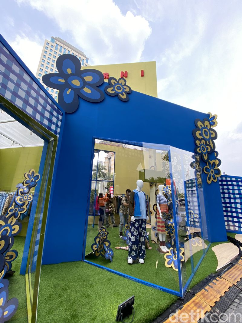 Peluncuran Koleksi Uniqlo x Marni 2022