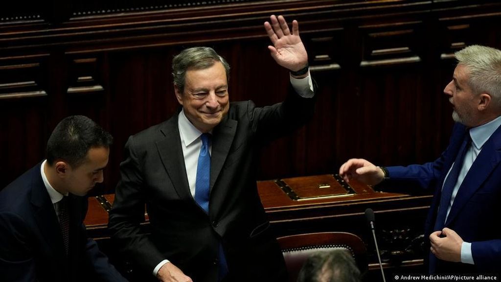 PM Mario Draghi Mundur, Parlemen Italia Dibubarkan