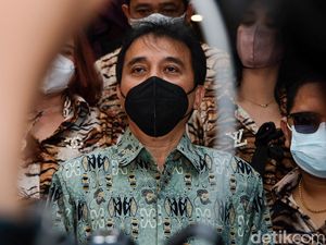Pihak Roy Suryo Ngadu ke Komjak Tak Diberi Salinan Berkas Kasus Meme Stupa