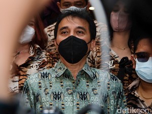 Sidang Tuntutan Roy Suryo di Kasus Postingan Meme Stupa Ditunda
