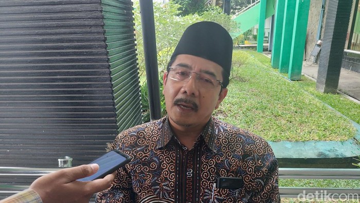 Sekretaris PPIH Debarkasi Surabaya Abdul Haris