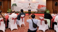 Direktur Usaha Angkutan Barang dan Tol Laut PELNI Yossianis Marciano memberikan sambutannya guna memenuhi kebutuhan peti kemas dengan ukuran yang lebih praktis dan memenuhi kebutuhan logistik di wilayah kepulauan terpencil.