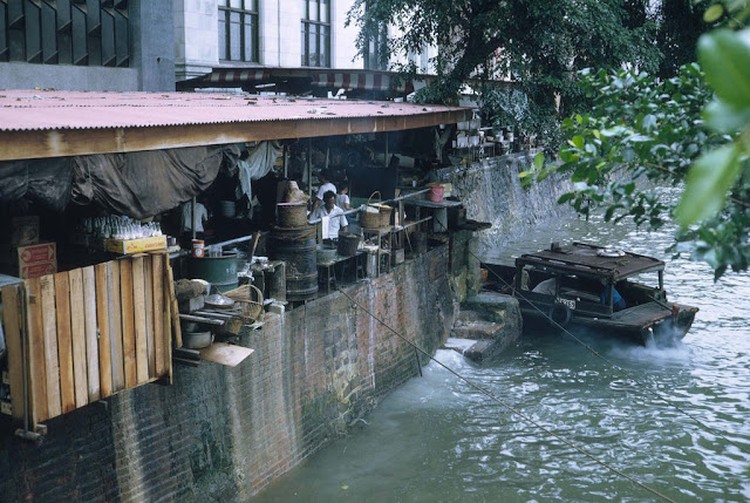 Singapura tahun 1960-an