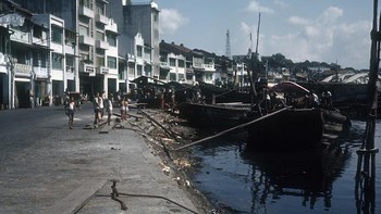 Infrastruktur di Singapura masih banyak yang memprihatinkan. Foto: Vintag.es