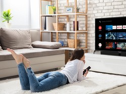 10 Rekomendasi Smart TV Android Murah untuk Lebaran, Harga Rp 1 Jutaan