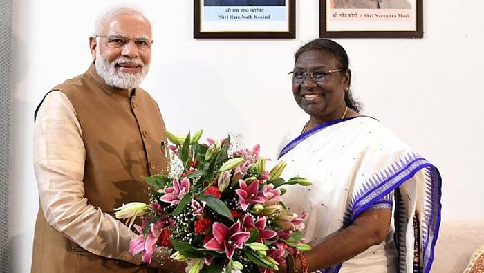 NEW DELHI, INDIA - JULY 21: (----EDITORIAL USE ONLY â MANDATORY CREDIT - 