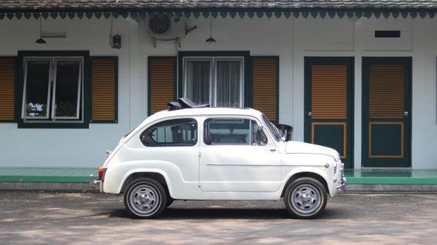 Spora EV bersama dengan EVCuzz berkomitmen untuk bisa memperbanyak jaringan SPKLU.