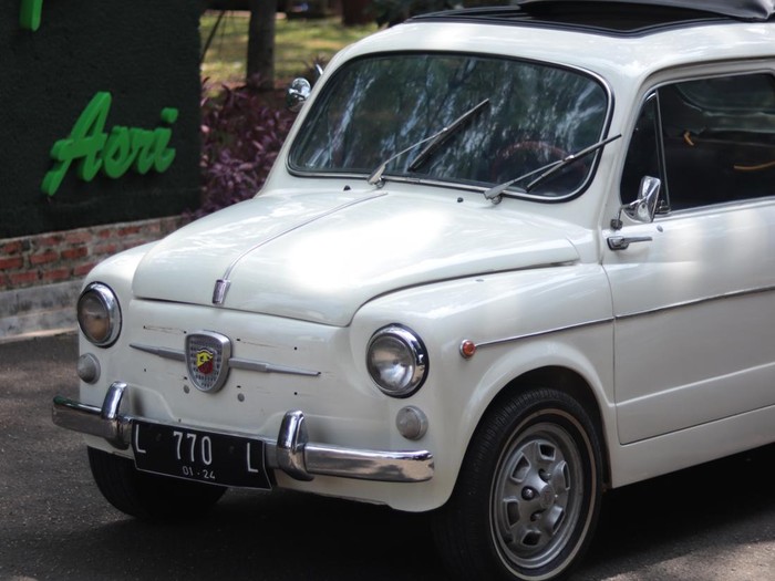 Spora EV bersama dengan EVCuzz berkomitmen untuk bisa memperbanyak jaringan SPKLU.