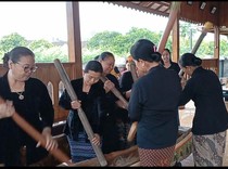 Mengenal Masyarakat Samin Bojonegoro dan Lima Pituturnya