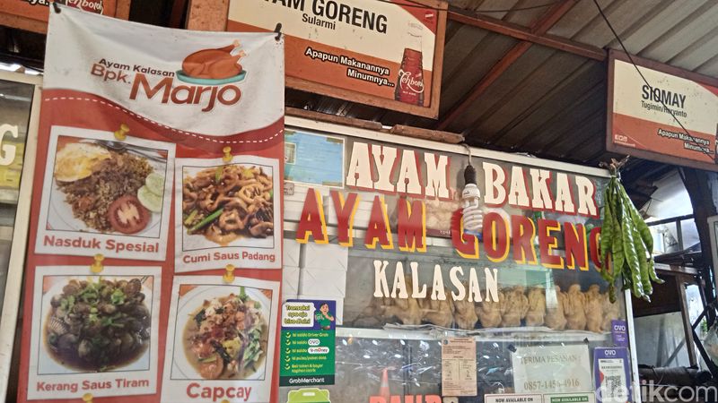 Gurih Sedap Ayam Kalasan Legendaris di Pujasera Melawai