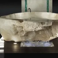 Apa jadinya jika batu kristal Amazonian dipahat menjadi bathtub? Tengok saja karya Luca Bojola ini. Batu berlian yang menghiasi bak ini semakin menonjolkan kesan mewahnya. Seorang konglomerat Rusia dikabarkan membeli bathtub tersebut seharga US$ 858.763 pada 2008. (Foto: Dok. The Richest)
