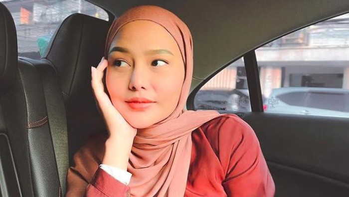 potret dara arafah