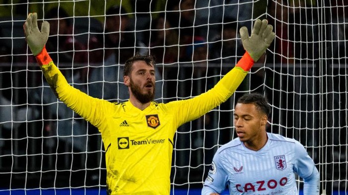 PERTH, AUSTRALIA - JULY 23:   David De Gea of Manchester United reacts during the Pre-Season Friendly match between Manchester United and Aston Villa at Optus Stadium on July 23, 2022 in Perth, Australia. (Photo by Ash Donelon/Manchester United via Getty Images)