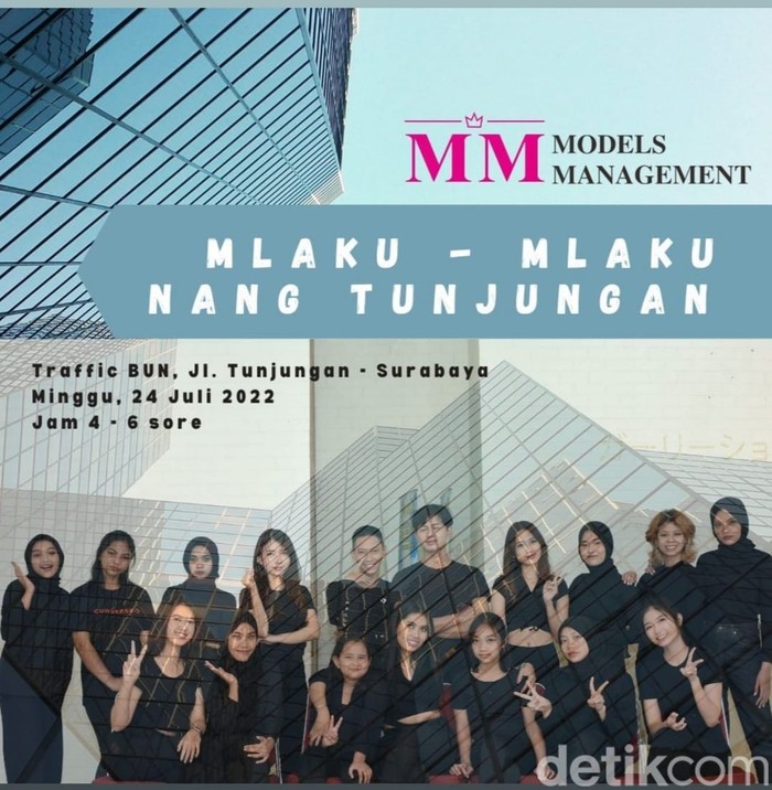 Flyer acara street fashion di Tunjungan