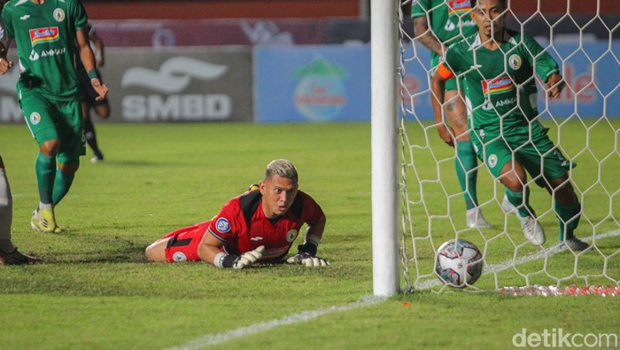 PSS Sleman menjamu PSM Makassar dalam laga perdana BRI Liga 1 di Stadion Maguwoharjo, Sleman, DIY, Sabtu (23/7/2022). PSS Sleman kalah dari PSM Makassar dengan skor akhir 1-2.