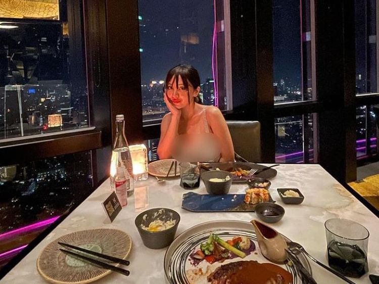 Potret Cupi Cupita Saat di Beach Club dan Makan Mewah