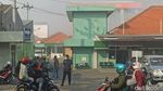 Penampakan Asap Mengepul di Sekitar Gudang Pupuk Mranggen yang Terbakar