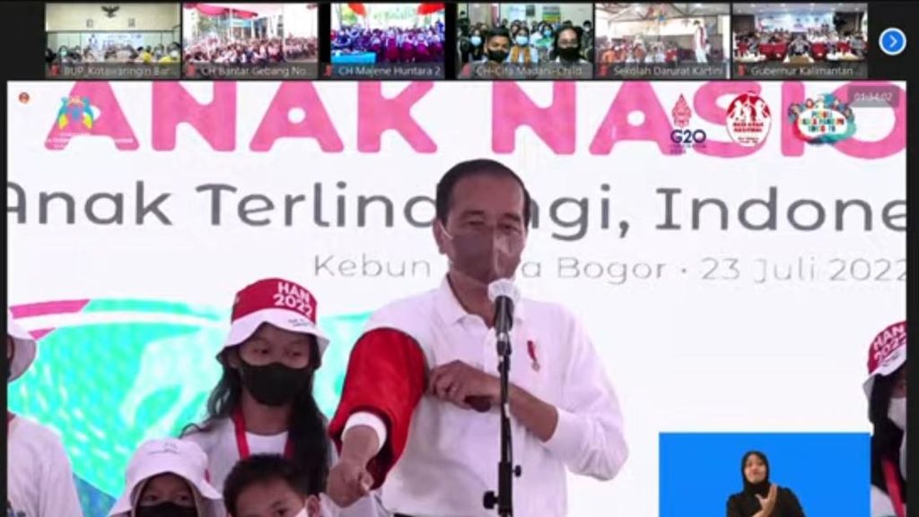 Jokowi Cerita Latihan Trik Sulap Demi Menghibur di Hari Anak Nasional