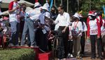 Momen Jokowi Ajak Anak-anak Main Sulap di Hari Anak Nasional 2022