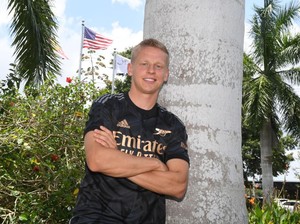 Arsenal Sah Miliki Oleksandr Zinchenko