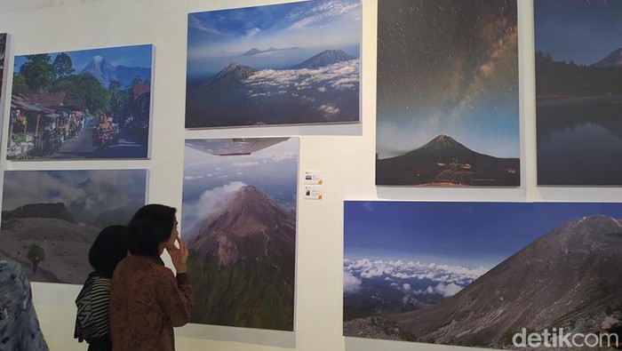 Pameran fotografi internasional BARA-API di Museum H Widayat, Kecamatan Mungkid, Kabupaten Magelang, Sabtu (23/7/2022). Pameran fotografi internasional BARA-API di Museum H Widayat, Kecamatan Mungkid, Kabupaten Magelang, Sabtu (23/7/2022).