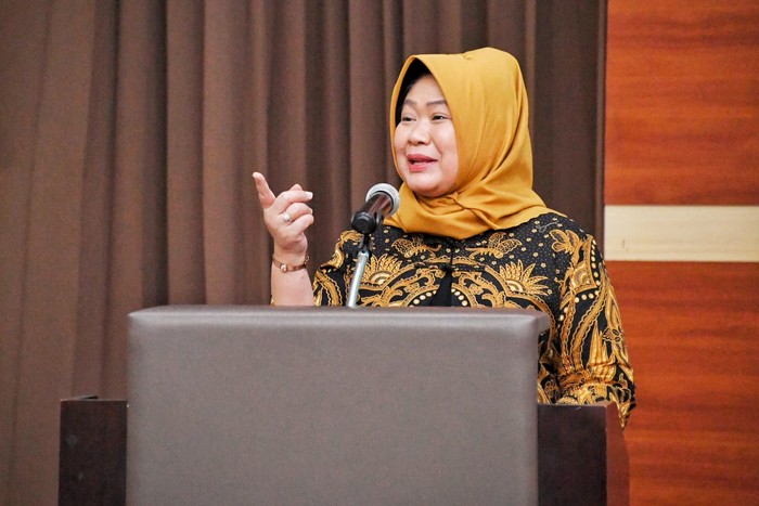 Plt. Deputi Administrasi Setjen MPR RI Siti Fauziah