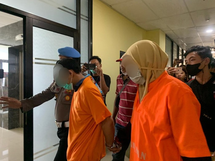 Polisi tetapkan ortu yang ratai ABG di Bekasi jadi tersangka