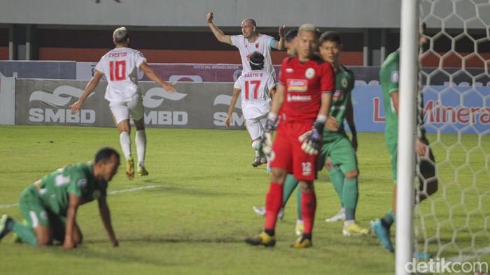 PSS Sleman menjamu PSM Makassar dalam laga perdana gelaran BRI Liga 1 di Stadion Maguwoharjo, Sleman, Yogyakarta, Sabtu (23/7/2022).