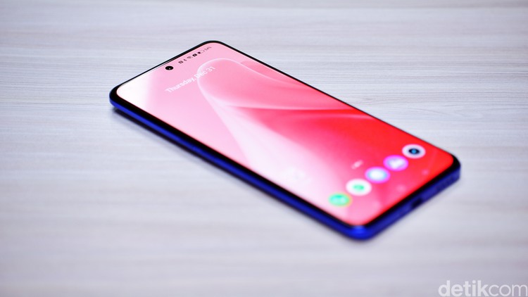Realme GT Neo 3 150W Realme GT Neo 3 150W