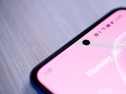 Unboxing Realme Neo GT 3 150W: Ngecas 15 Menit Penuh