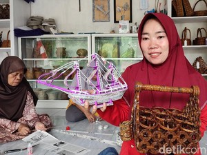 Cara Kreatif Erna Berdayakan IRT Ciamis via Kerajinan Limbah Kertas