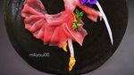 Yummy! Irisan Sashimi Ini Diubah Menjadi Lukisan Keren Artistik