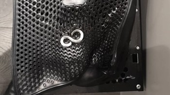 Kepanasan sampai meleleh. Dok. Brightside